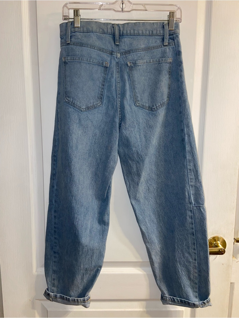 Time and Tru Light Blue High-Rise Barrel Jeans | Size 2 | GUC - Picture 4 of 5